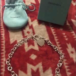Tiffany’s necklace